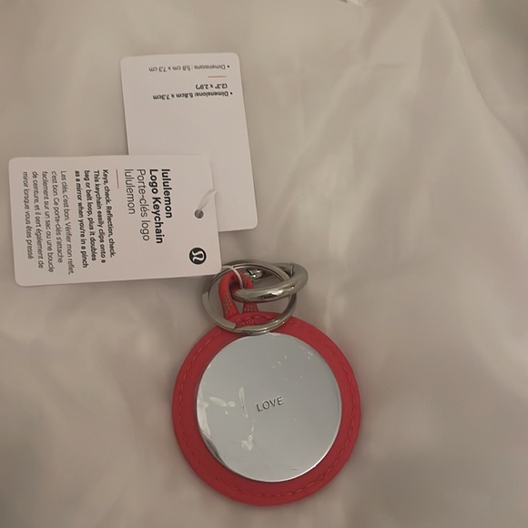 NTW lululemon logo keychain - Picture 2 of 3
